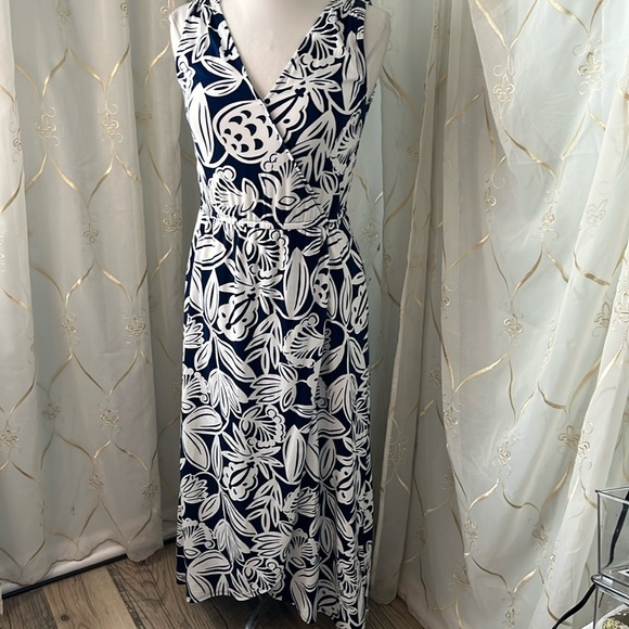 Talbots Dresses & Skirts - Talbots Sleeveless Maxi Dress